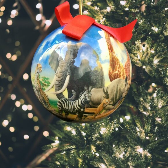 Smithsonian National Museum of Natural History Ornament – Safari Wildlife Scene - Picture 4 of 13